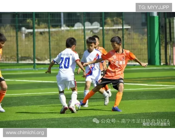 利用千亿球友资源，创新足球赛事营销策略，提升品牌影响力与用户粘性